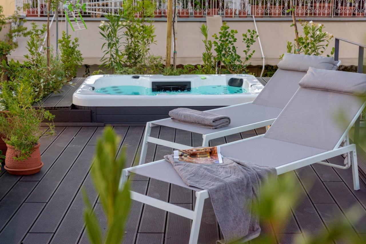 Your 4 Bdrm Dream House Acropolis View & Jacuzzi Афіни Екстер'єр фото