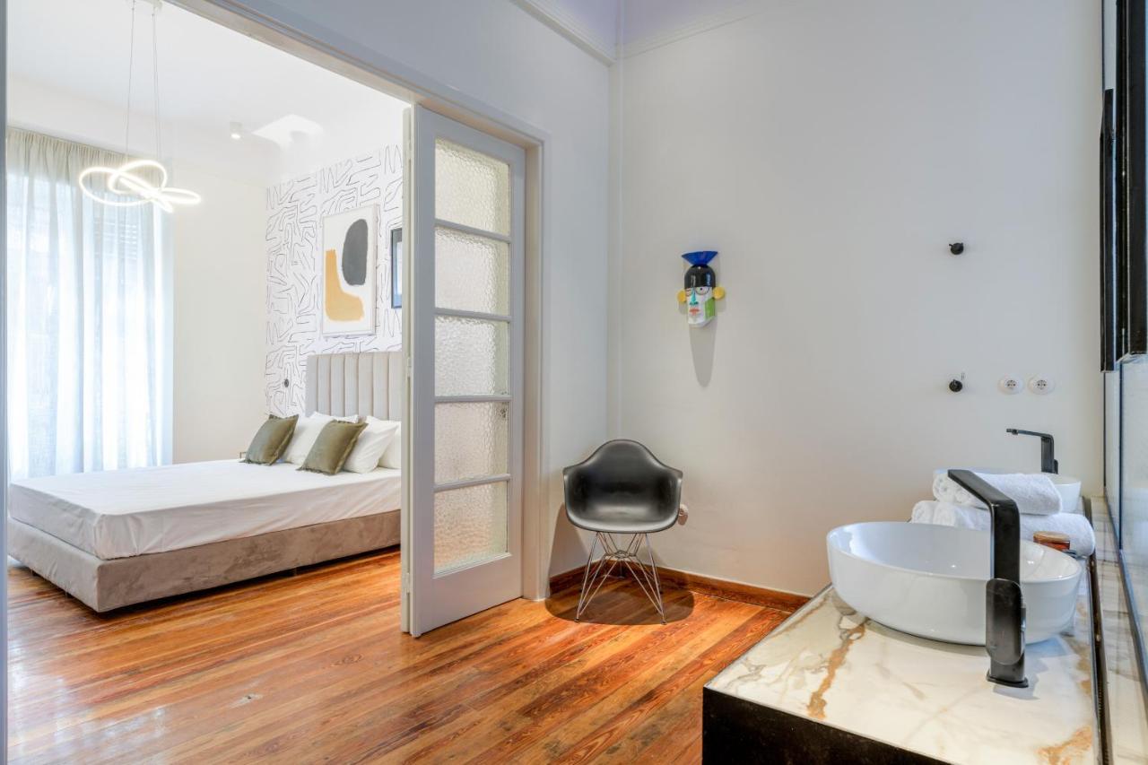 Your 4 Bdrm Dream House Acropolis View & Jacuzzi Афіни Екстер'єр фото